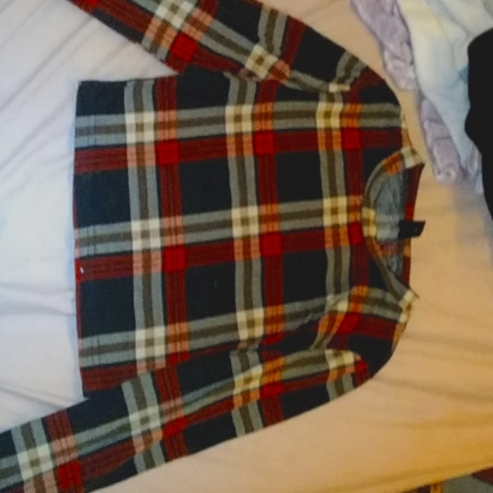 Long sleeve crop